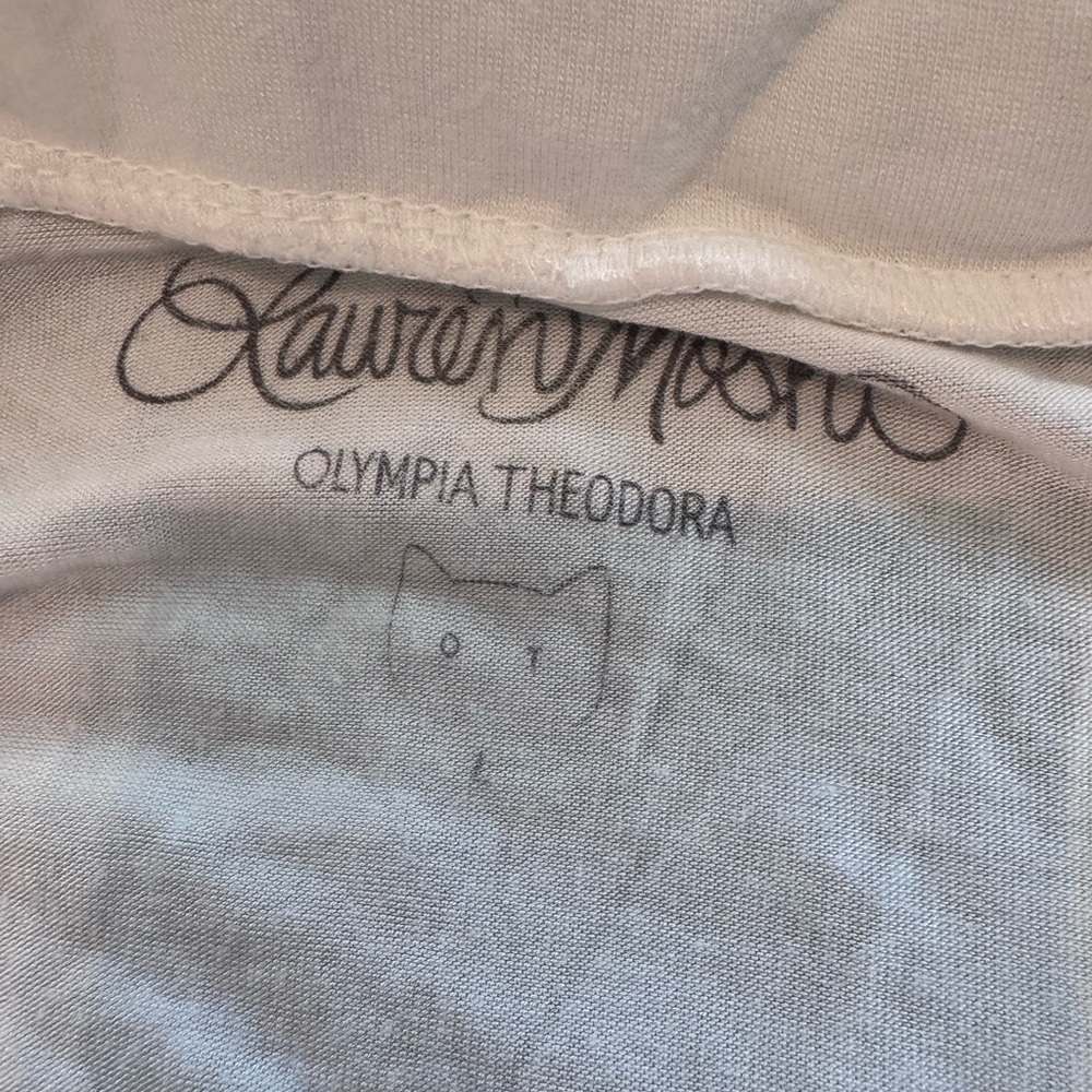 Women's Lauren Moshi White Pajama Set with Red Lip Print - Picture 2 of 3